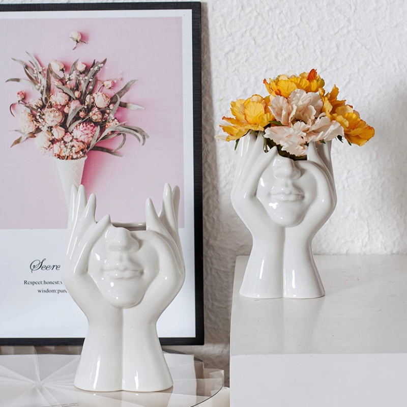 Daydream – Ceramic Face Vase