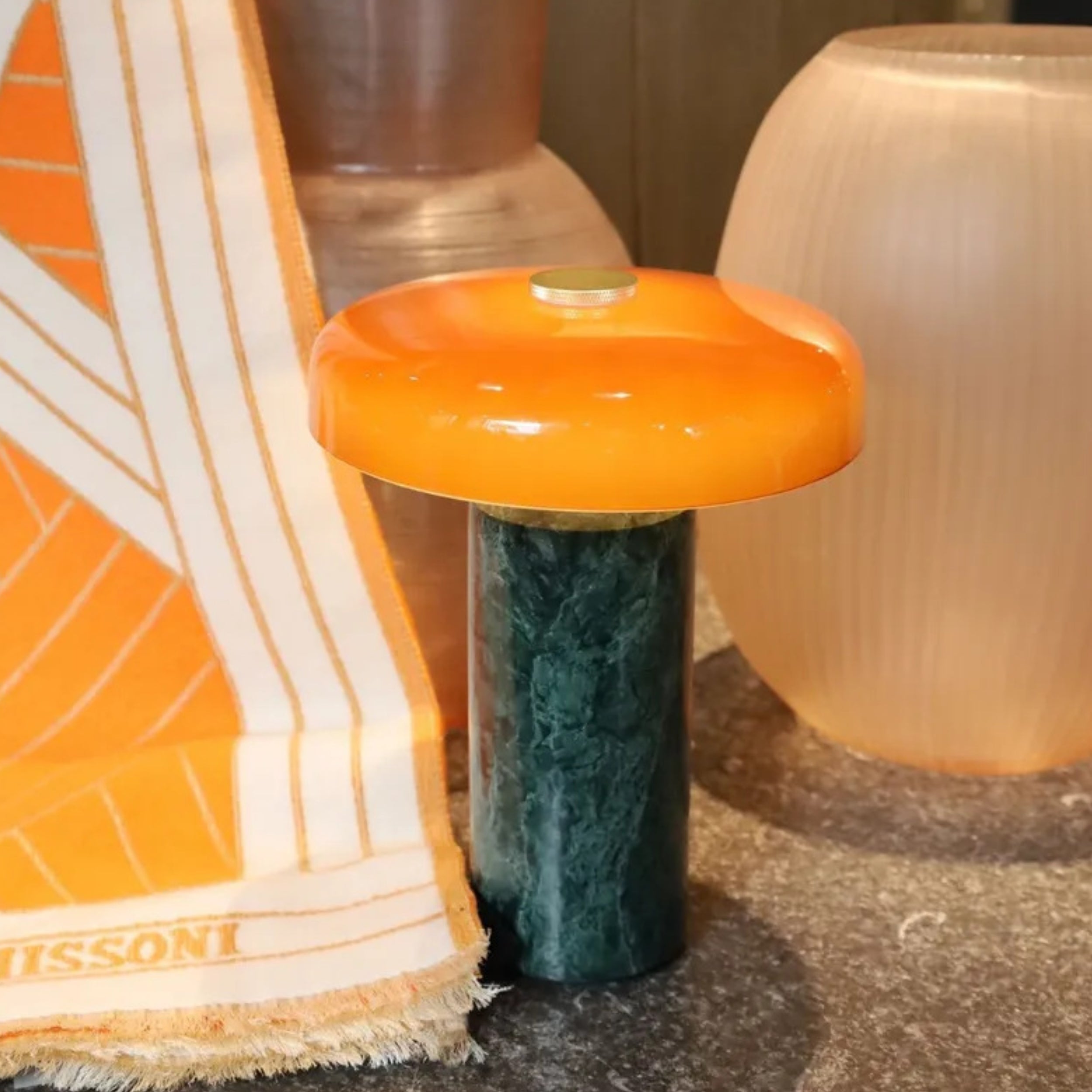 Illume – Marble Mushroom Lamp