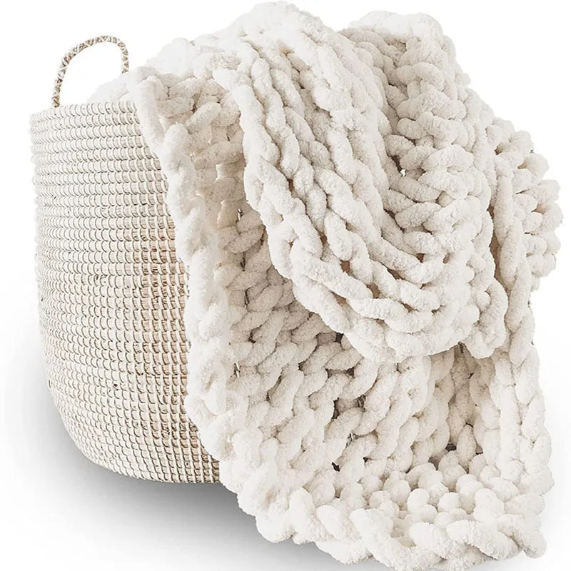 Cloudbraid – Chenille Throw Blanket