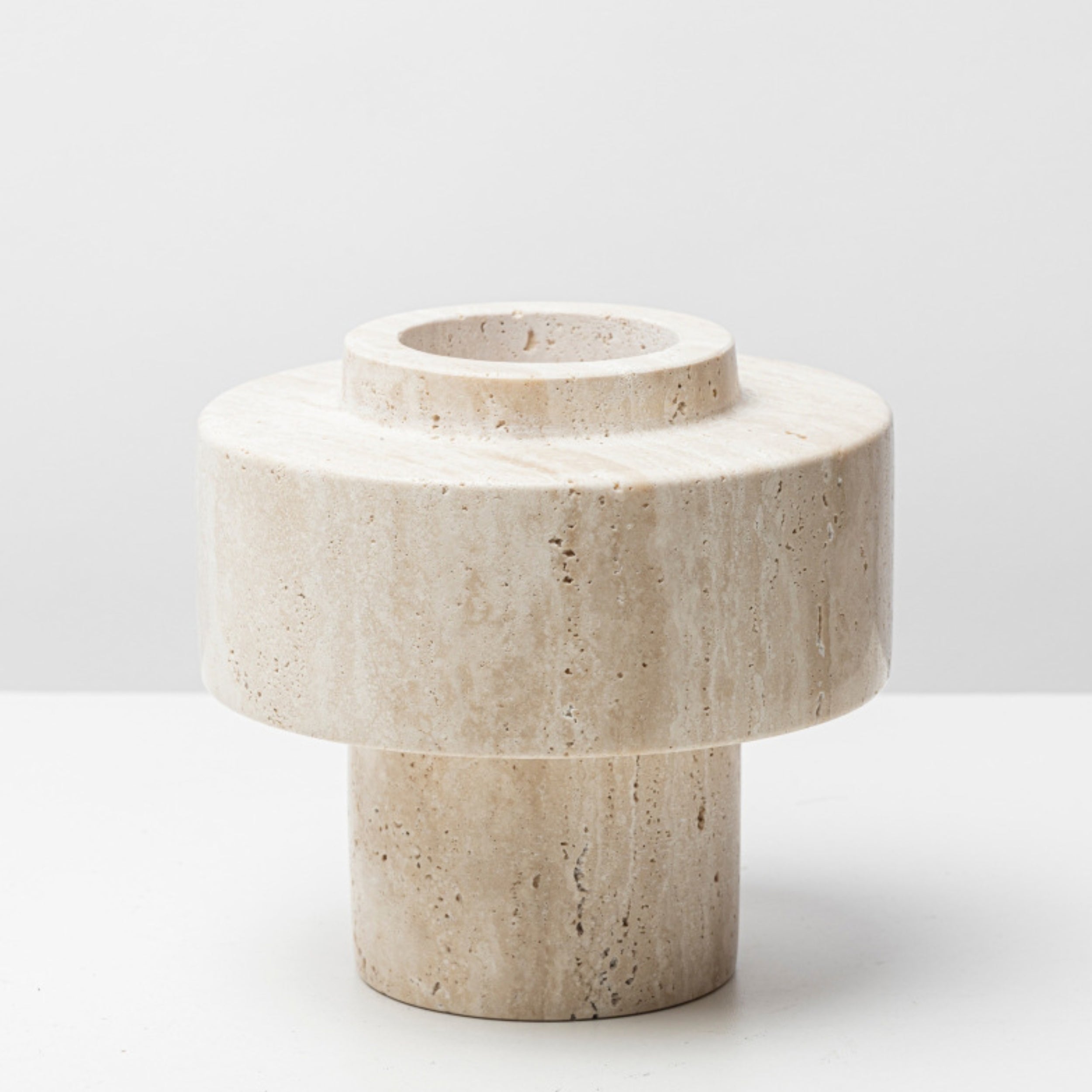 Plateau – Marble Vase