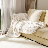 Cloudbraid – Chenille Throw Blanket