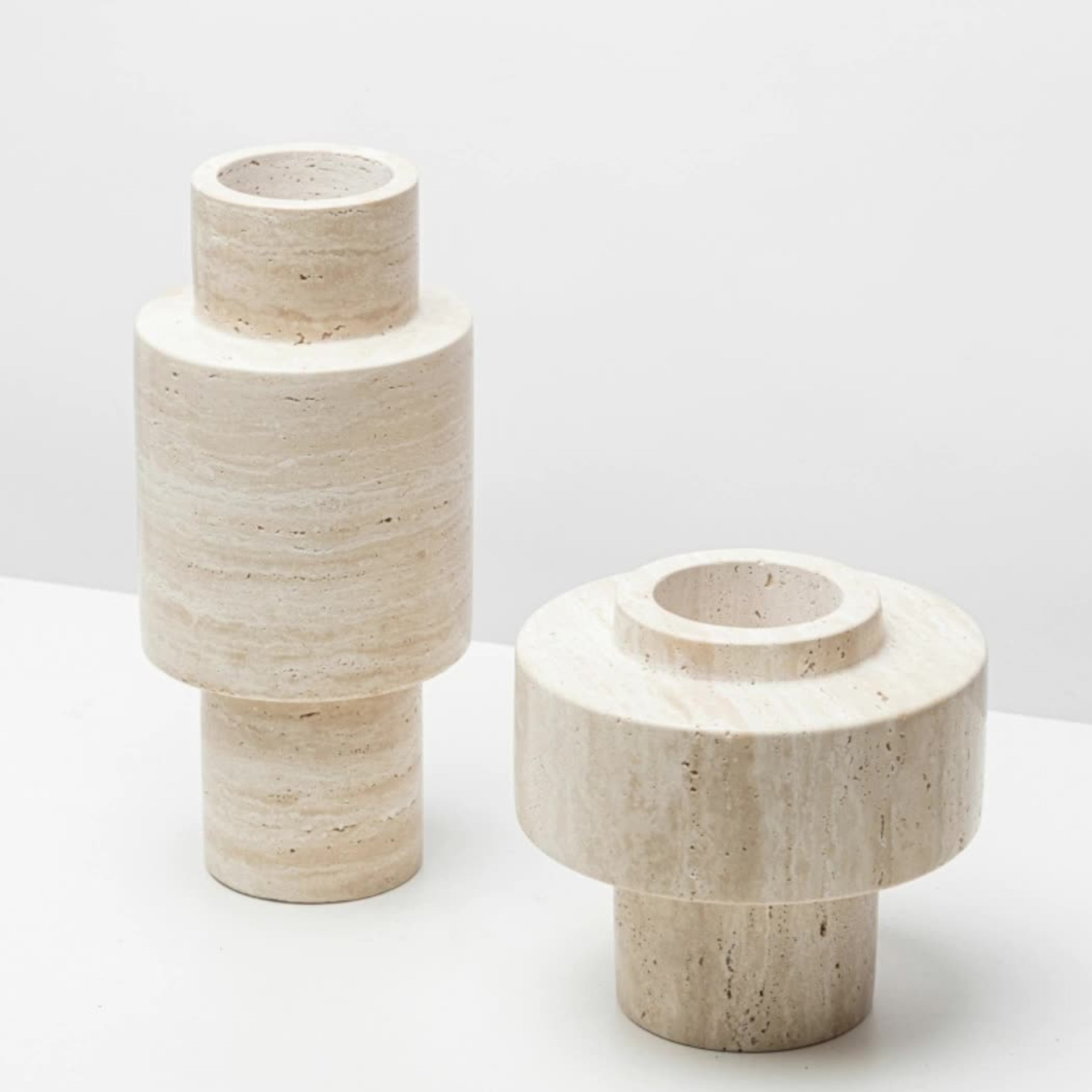 Plateau – Marble Vase