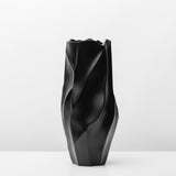 ShadowTwist – Resin Vase