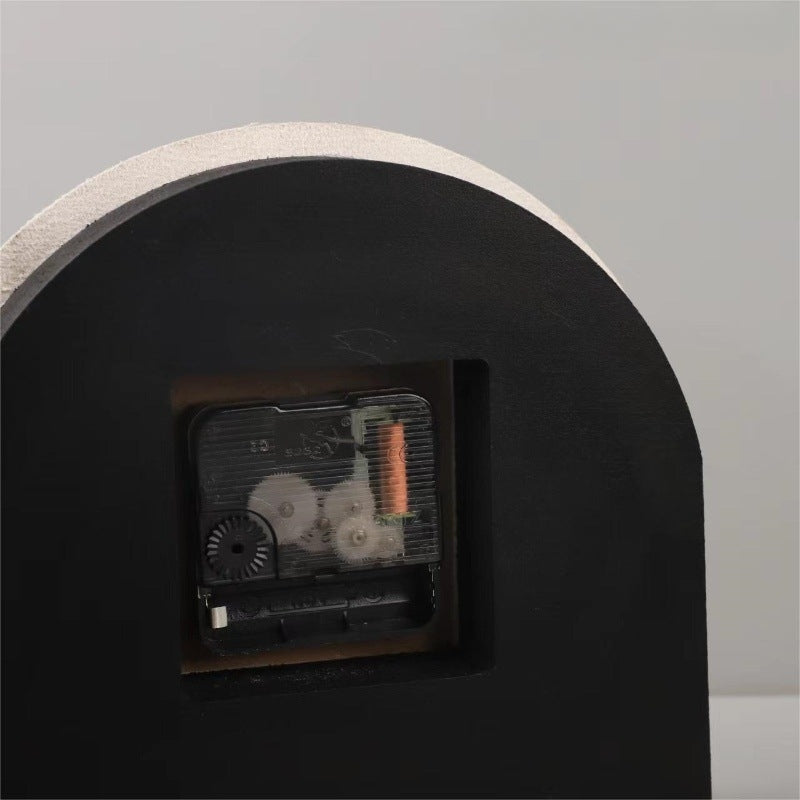 Arcus – Geometric Arch Clock