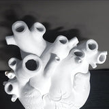 Vitalforge – Heart Vase