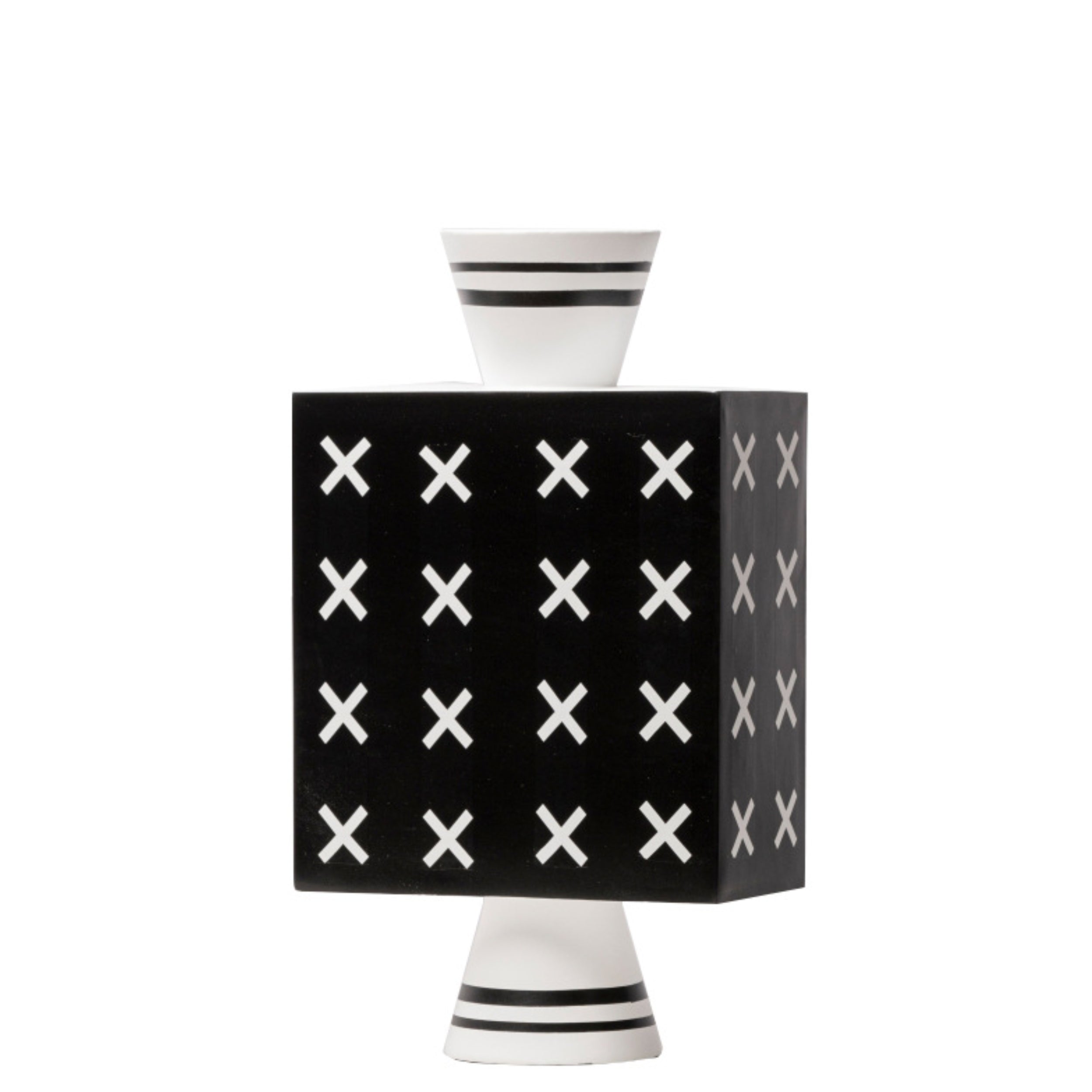 GeoStream – Resin Vase