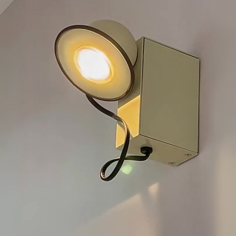 Stellar – Wall Sconce