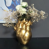 Vitalforge – Heart Vase