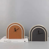Arcus – Geometric Arch Clock