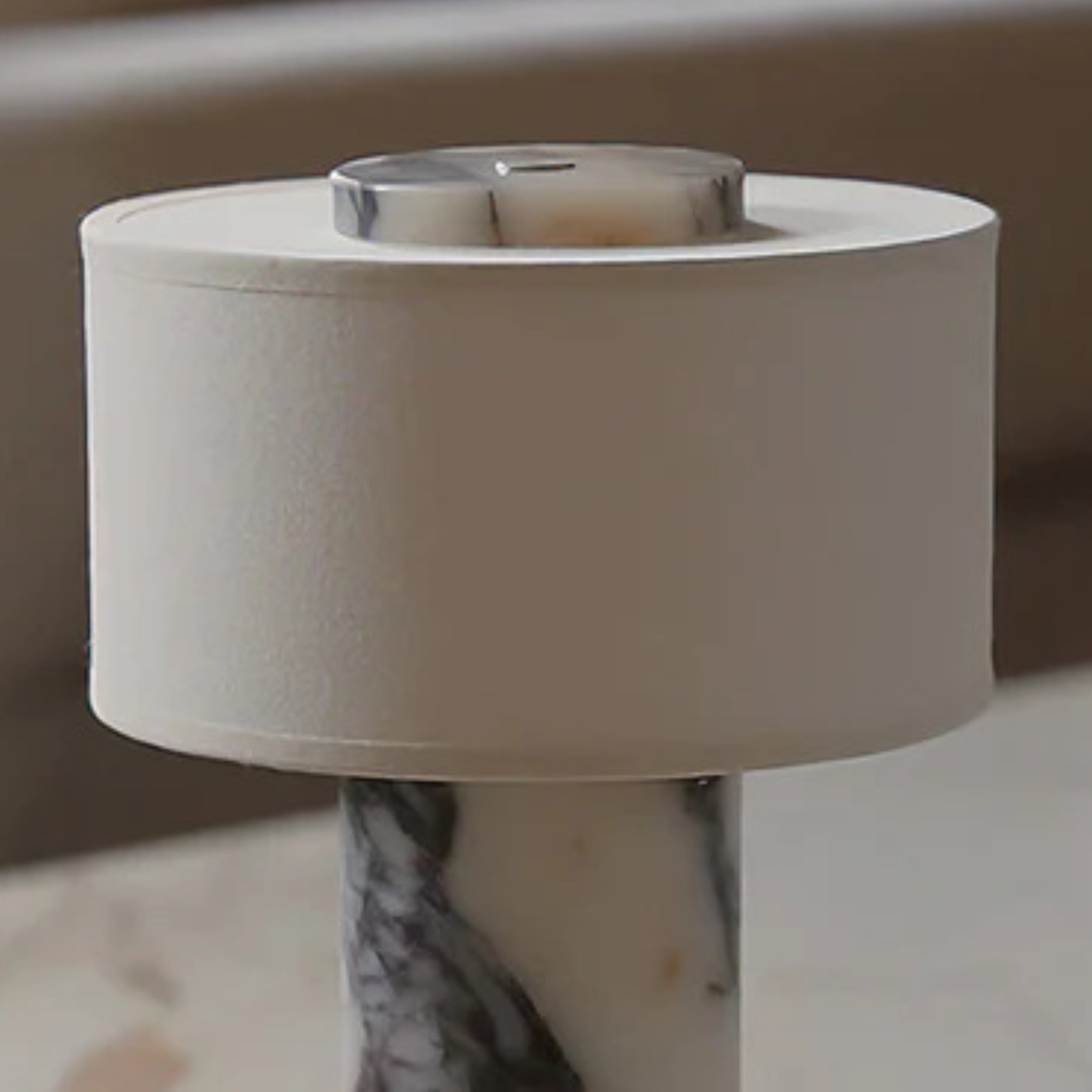 RockHaven – Marble Table Lamp