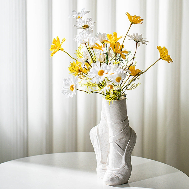 Silhouette – Ceramic Ballet Vase