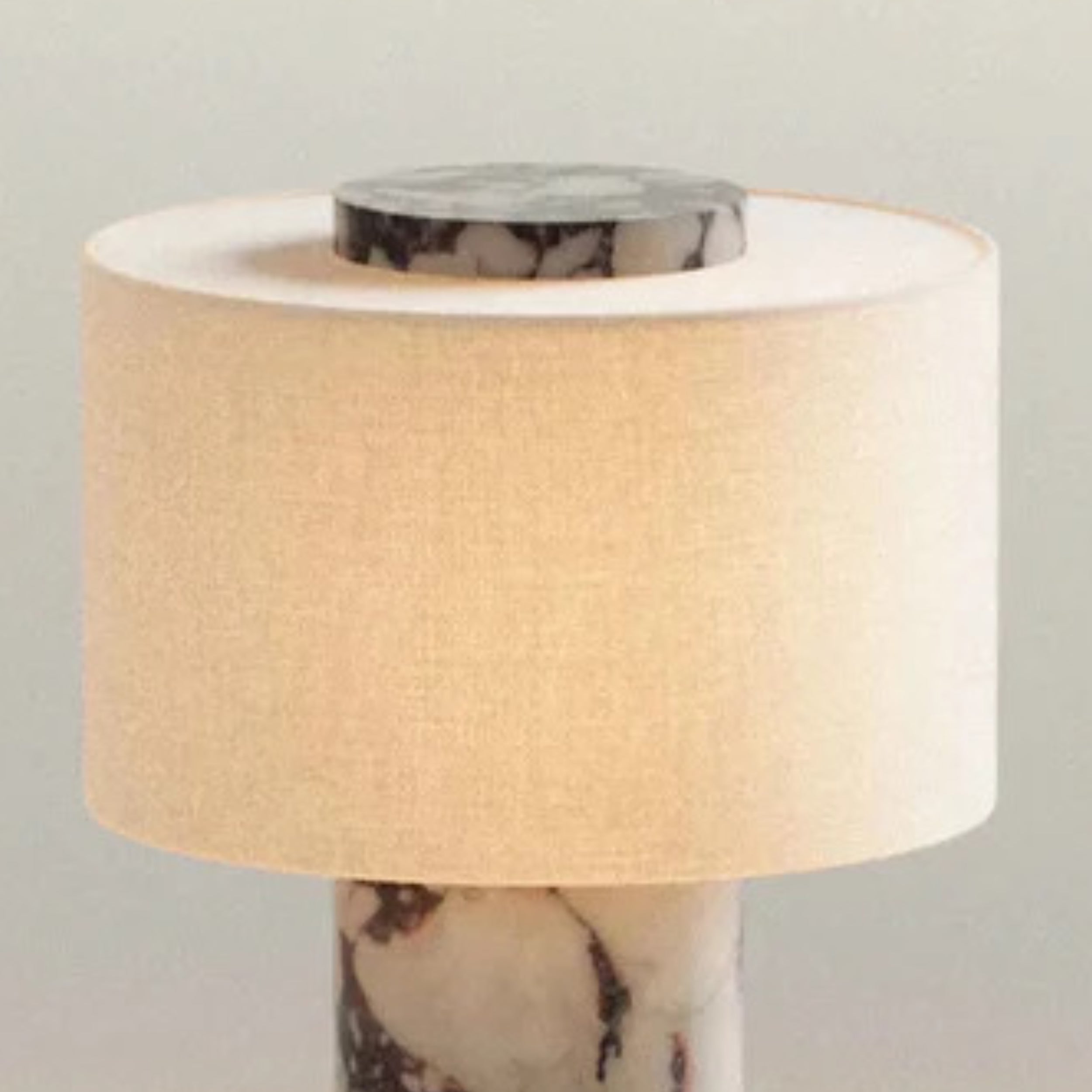 RockHaven – Marble Table Lamp