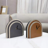 Arcus – Geometric Arch Clock
