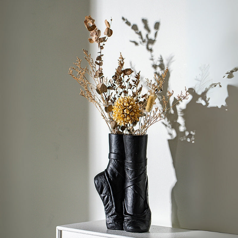 Silhouette – Ceramic Ballet Vase